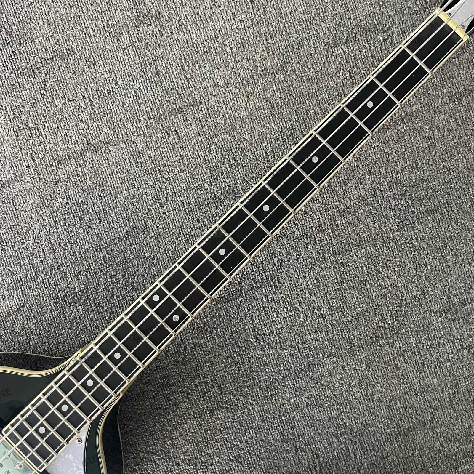 Unique 4-String Electric Bass Guitar HH Pickup Rosewood Fretboard Stainless Fret
