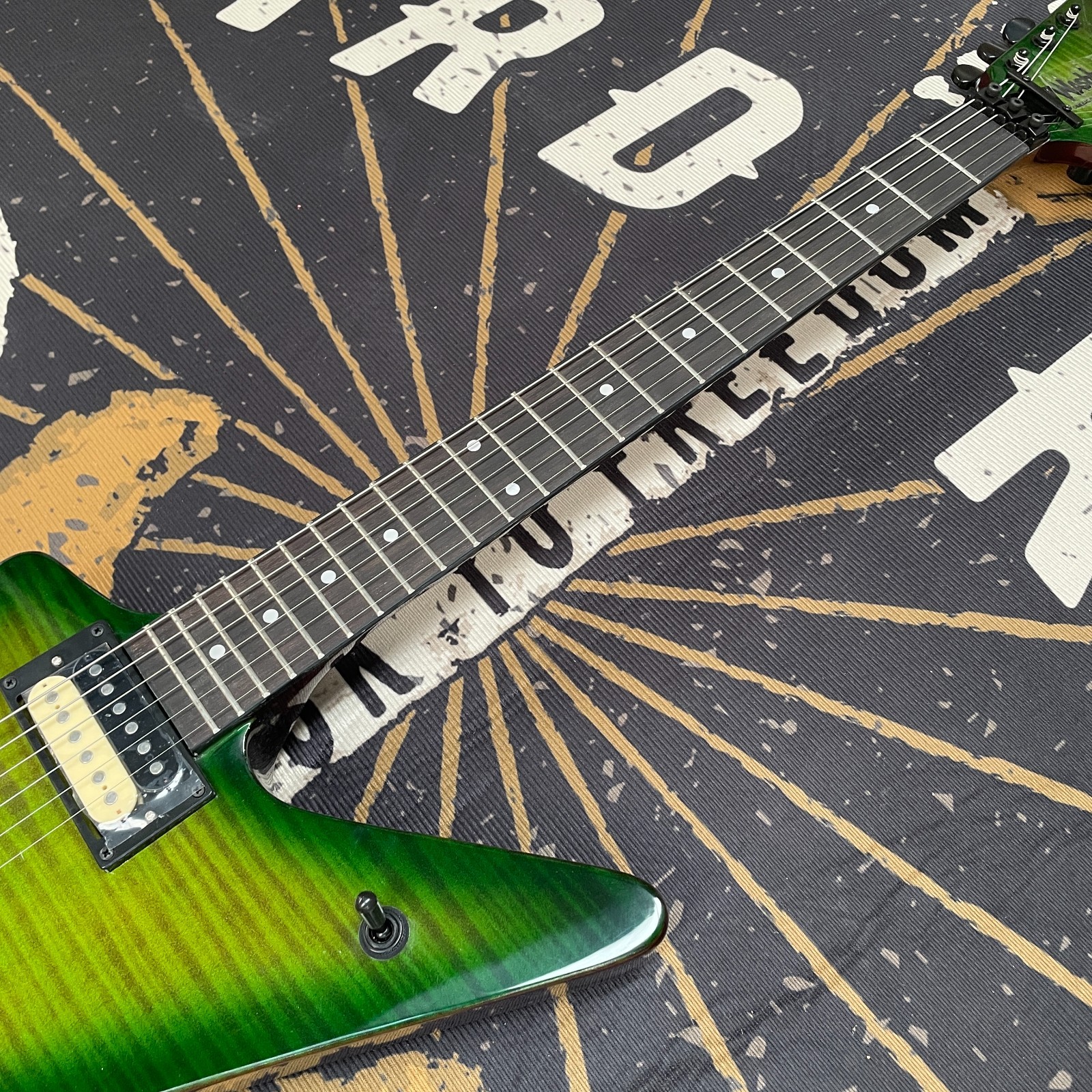 Dime Green Dean Electric Guitar 6 String send From China