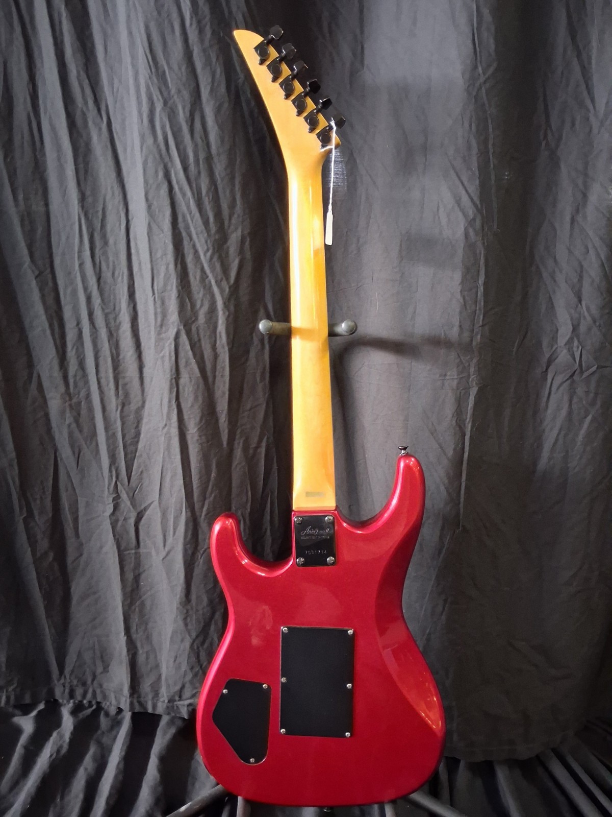 Aria Pro II XR Series FT-3 80″s Candy Apple Red HSS *** FREE SHIPPING ***