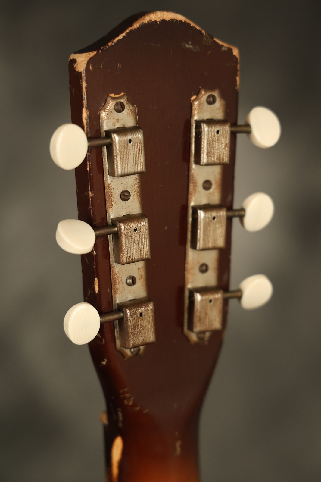 early 1950’s Kay K-125 thru-neck