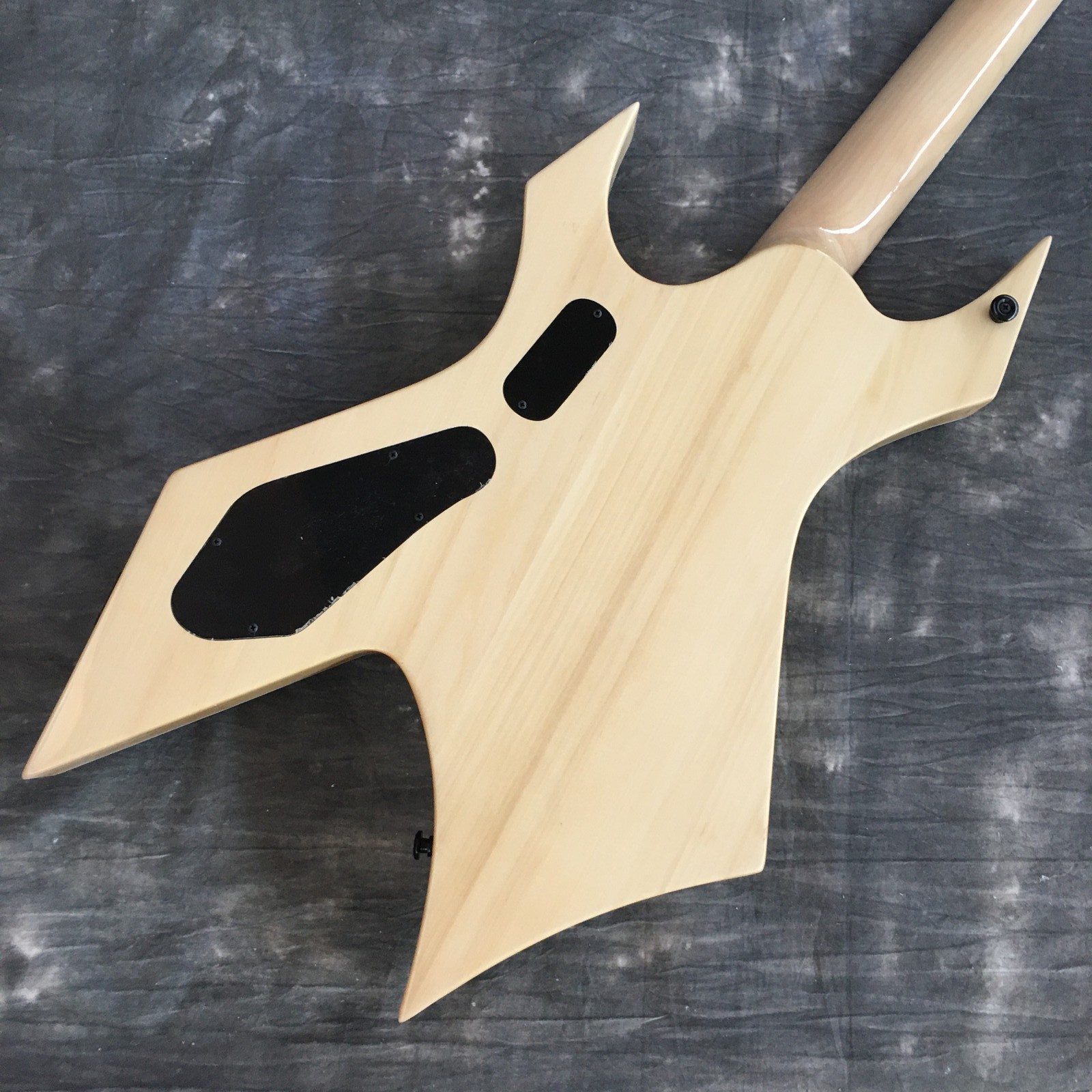 New Natural Warlock Extreme Electric Guitar burlywood HH Pickup Shell Inlay