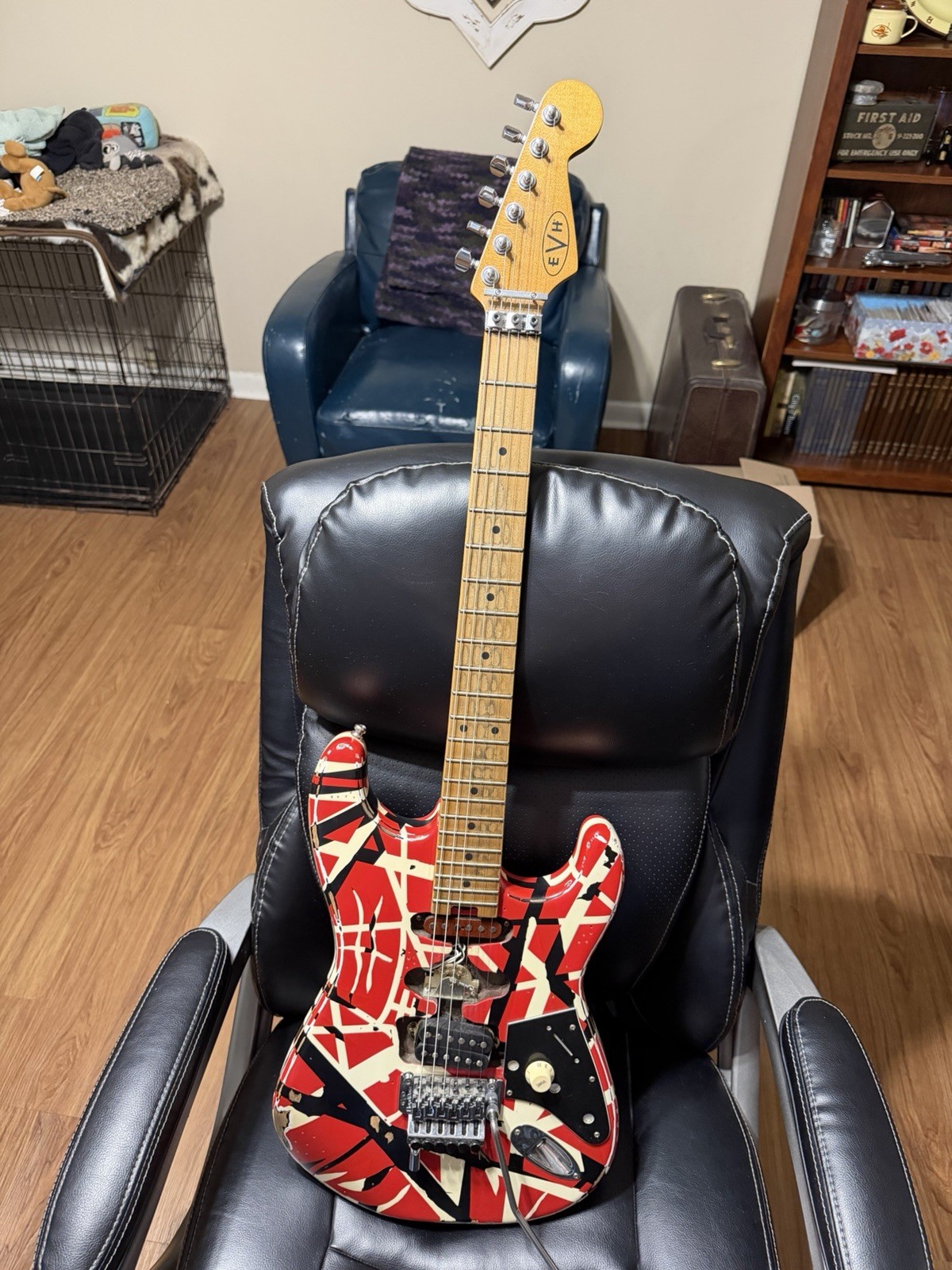 EVH Striped Series Frankenstein Relic Electric Guitar – Red/Black/White