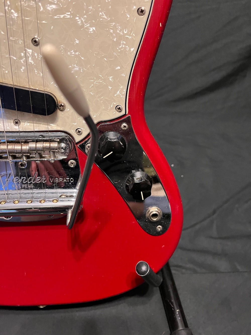 1966 Vintage Fender Mustang Guitar in Dakota Red W/OHSC