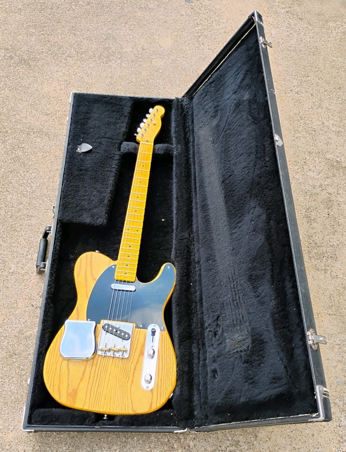 1952 Fender Parts Stratocaster w/HSC! -LL