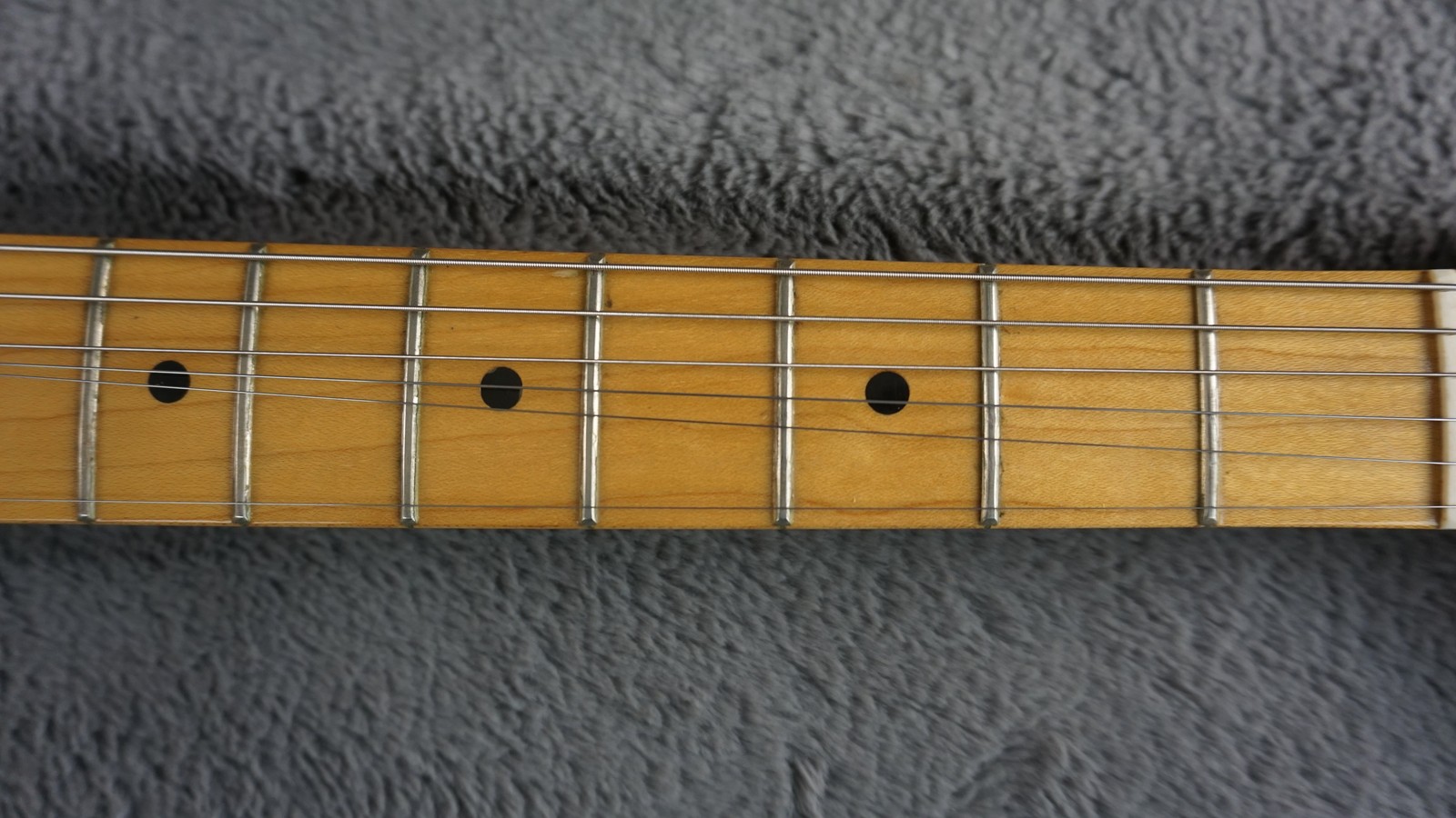 Aria Pro II Stagecaster – Sunburst 1970s Japan w/ Hard Case