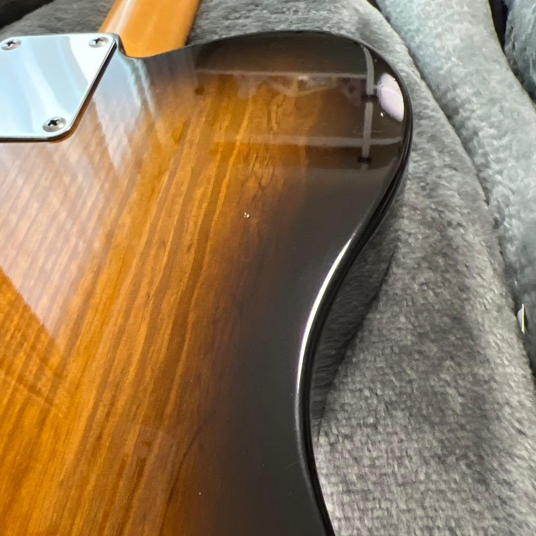 Dragonfly M-TEE Guitar Used with Light Scratches, Good Neck, 80% Fret