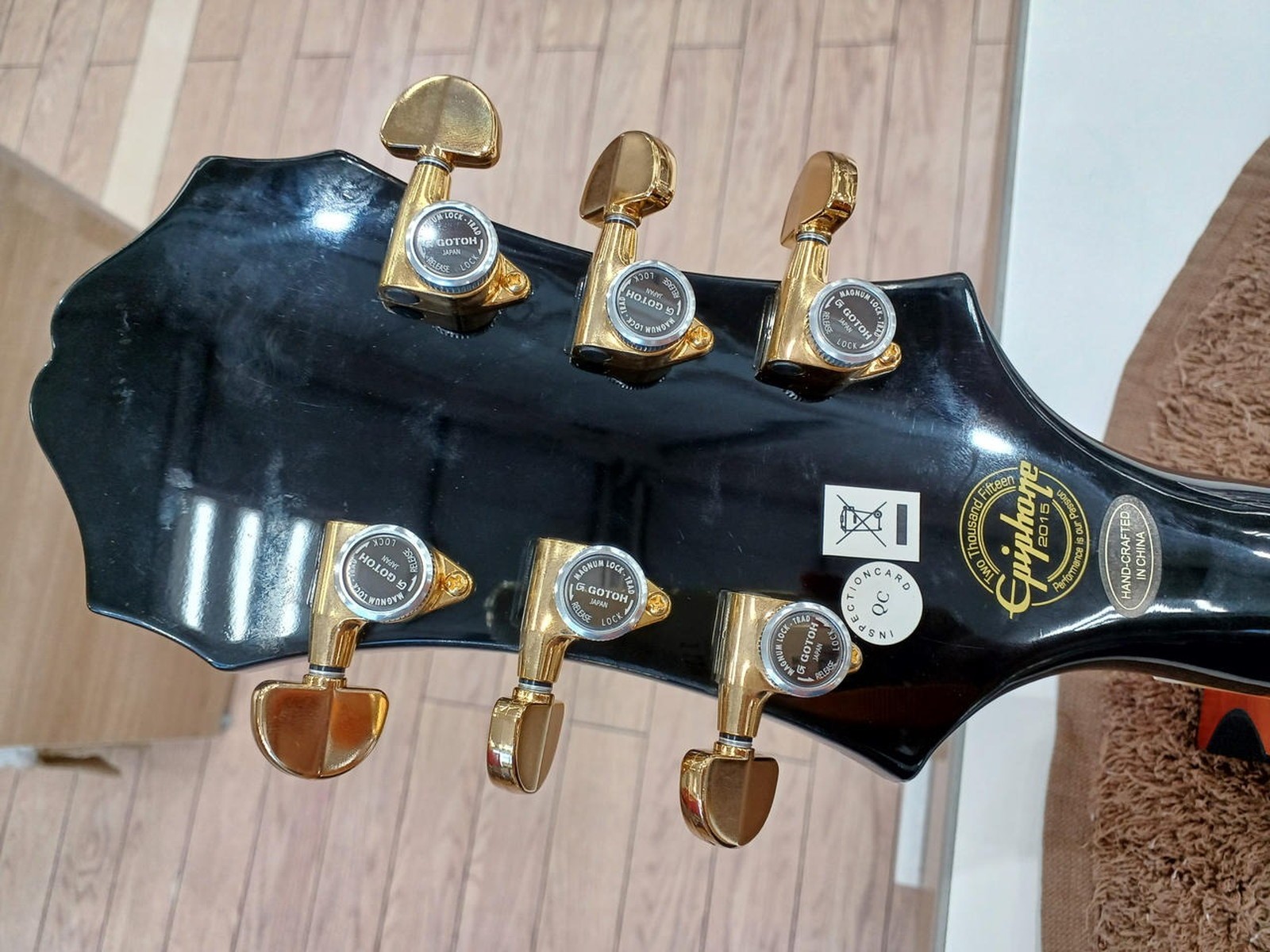 EPIPHONE Sheraton-II PRO VS Used Maple body/neck Walnut fingerboard w/Soft case