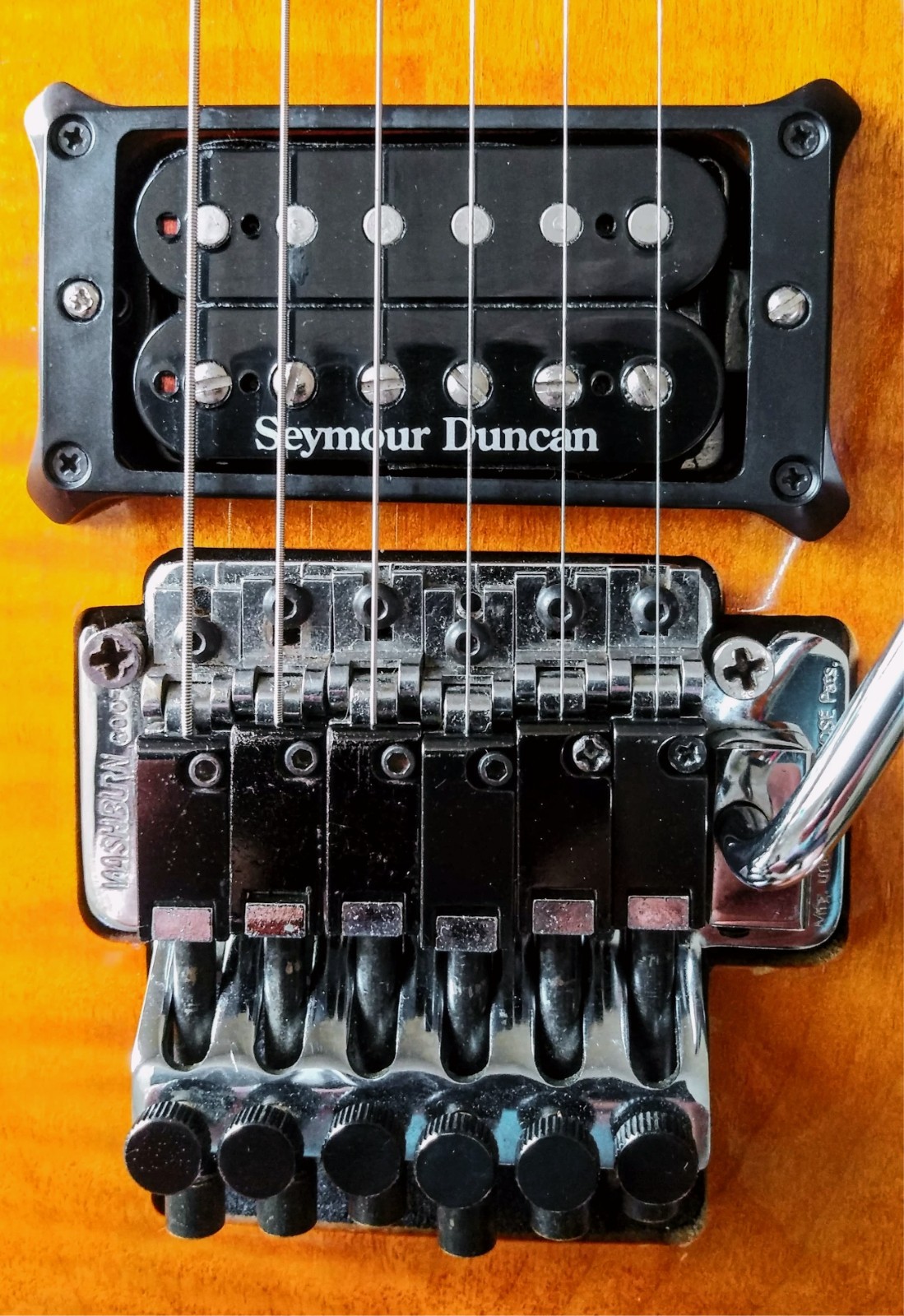 Washburn RS-10V 1987 (Korea) Mahogany/Flame Maple ~ Seymour Duncan ~ 600T ~OHSC