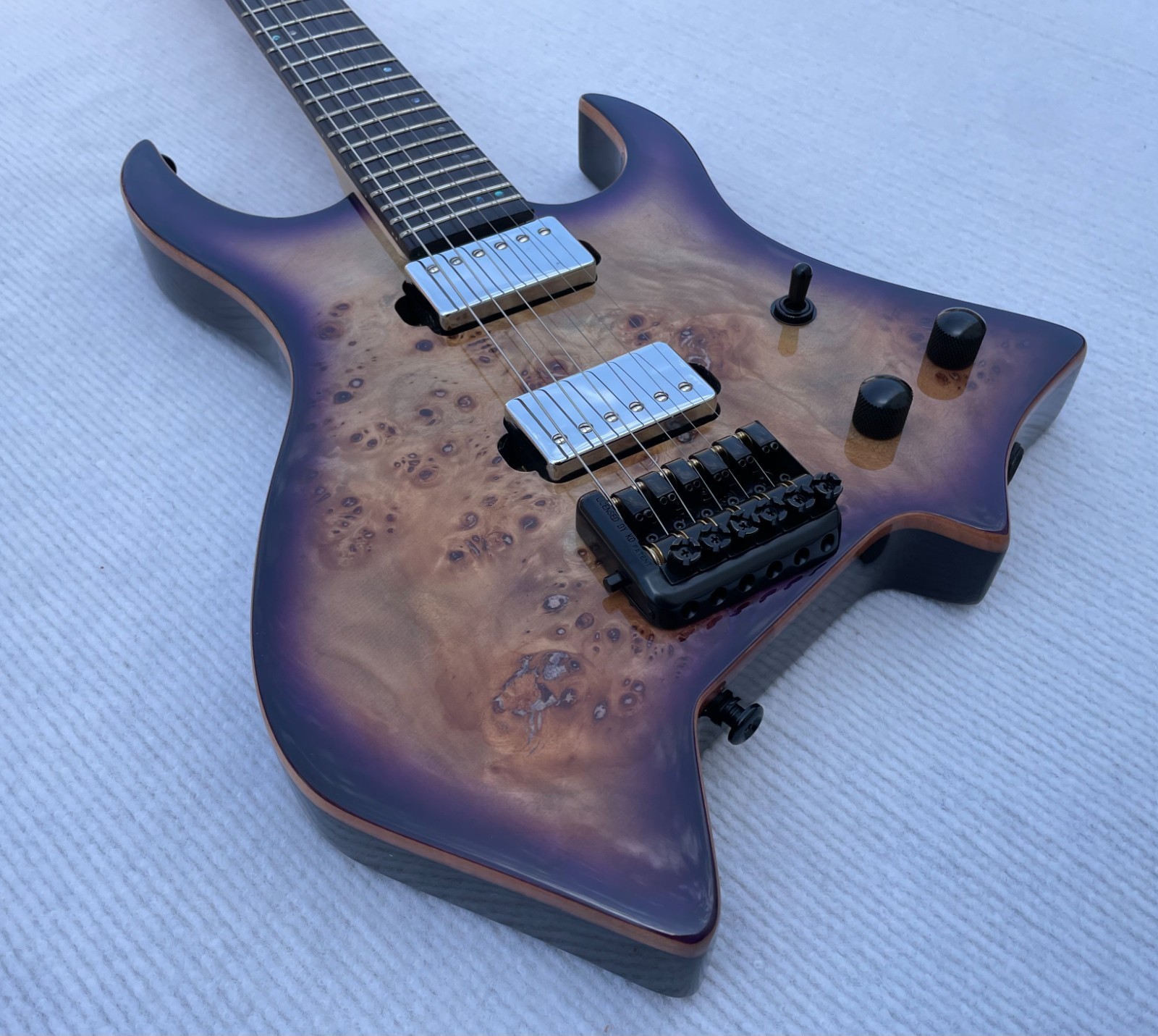 Headless / Travel 6 String Electric Guitar Solid Body Glossy Finished Burl Top