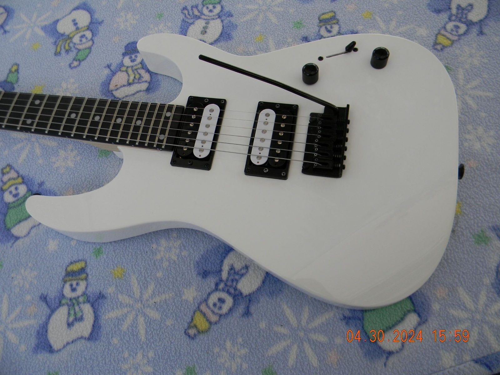 Jackson JS12,Hot Black/White Zebra Humbuckers,Coil Splitting, Black Hardware