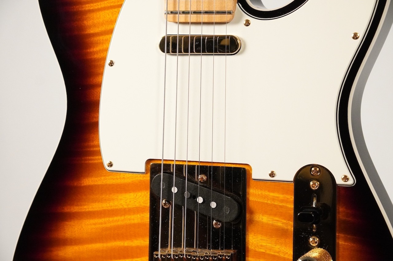 Fender Custom Shop Custom FMT Telecaster 2 Tone Sunburst 3.31kg Electric Guitar