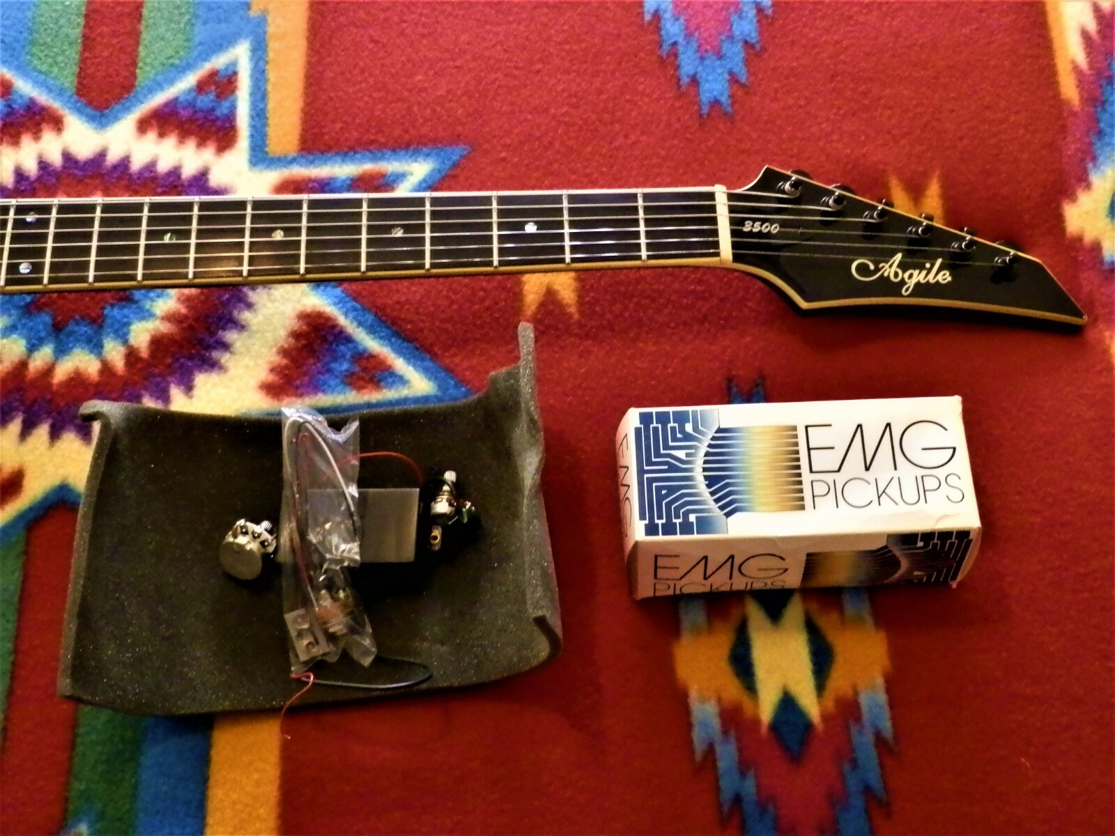 Agile Baritone Electric Guitar 3500 Ebony fretboard EMG 85 Blue flame Rare Metal
