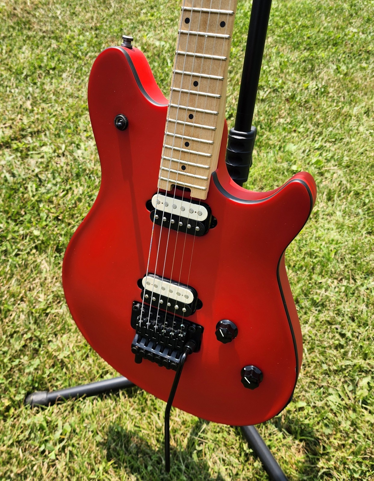 2015 EVH WOLFGANG SPECIAL ELECTRIC GUITAR WITH EVH HARD CASE
