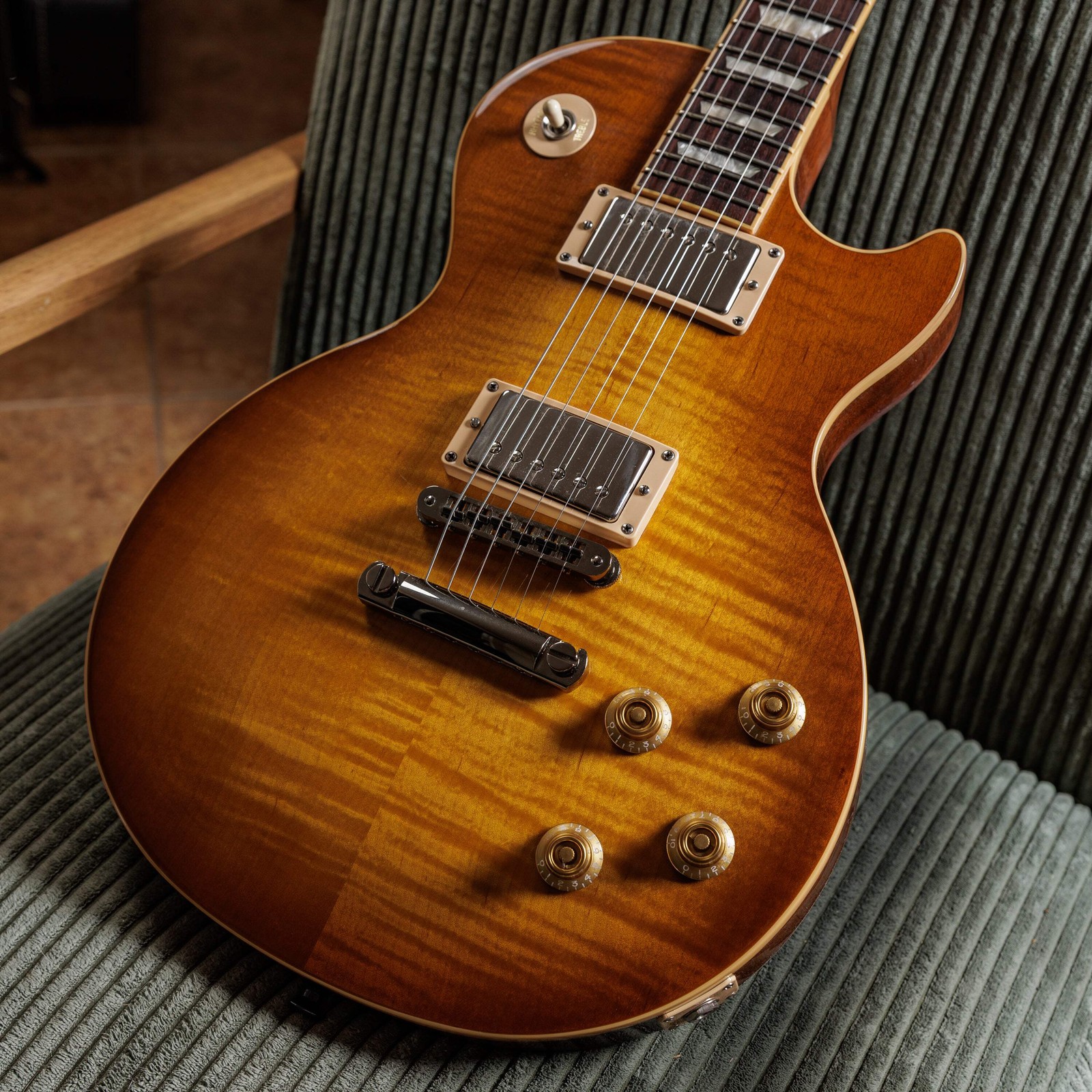 Gibson Les Paul Standard 2008 – Figured Honeyburst