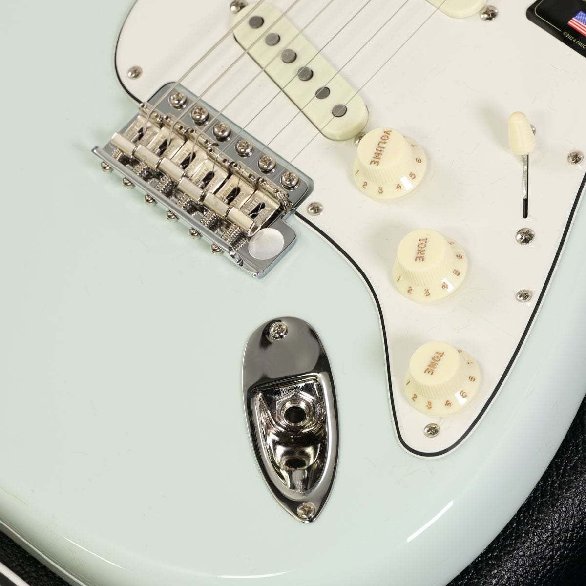 Fender American Vintage II 1965 Stratocaster Round-Lam Rosewood Sonic Blue (with