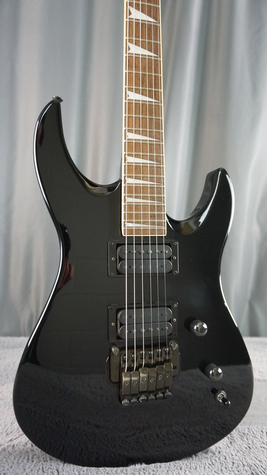 Yamaha RGX820J – Black ST Type FR