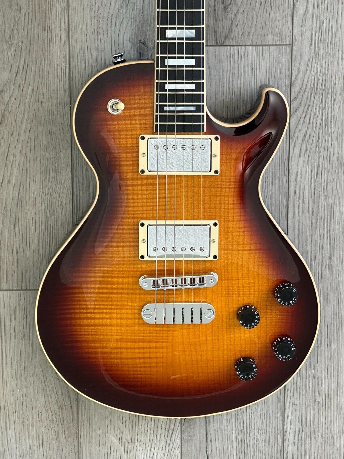 Dean Thoroughbred Flame top USA Guitar Sunburst
