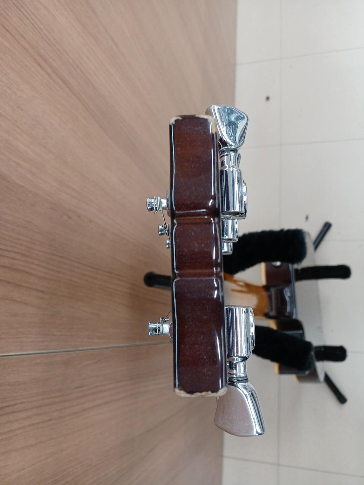 YAMAHA SL-500S TOBACO SUNBURST Used 1980 Agathis body Maple neck w/Soft case