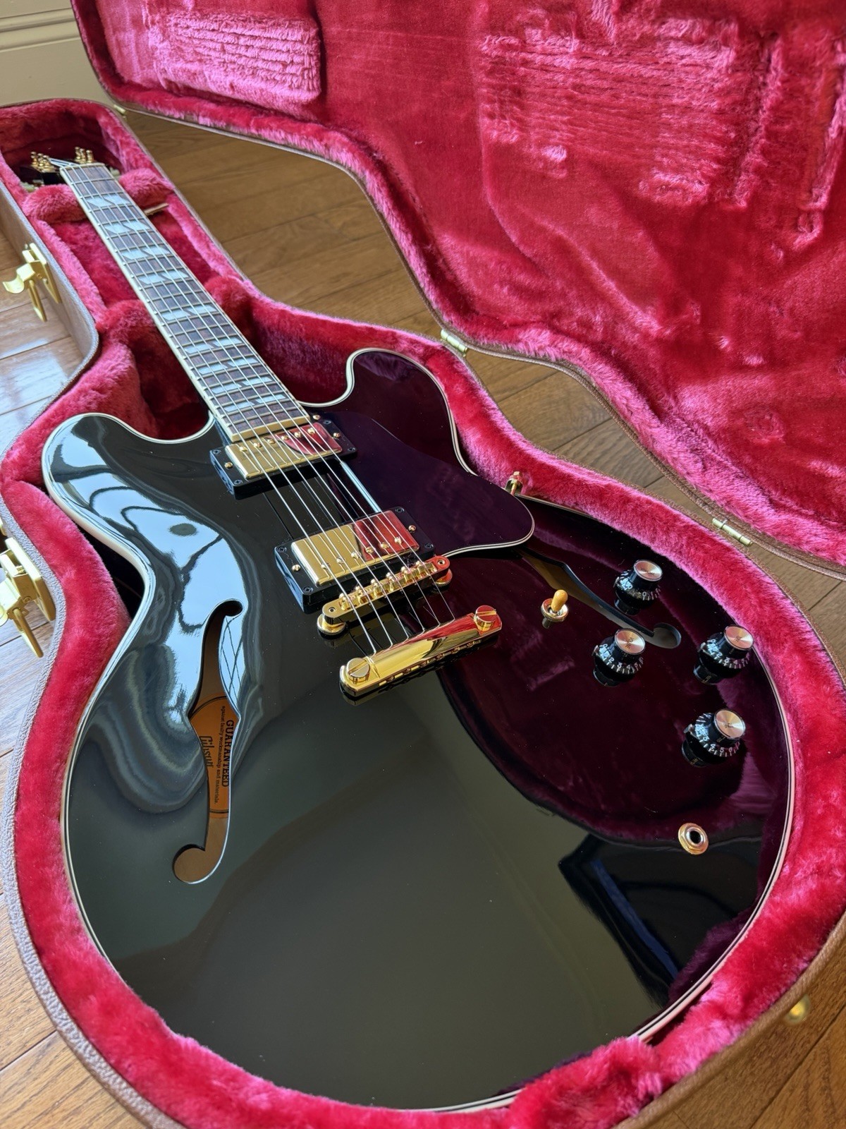 2022 Gibson ES-345 Gloss Limited Edition – Ebony Black