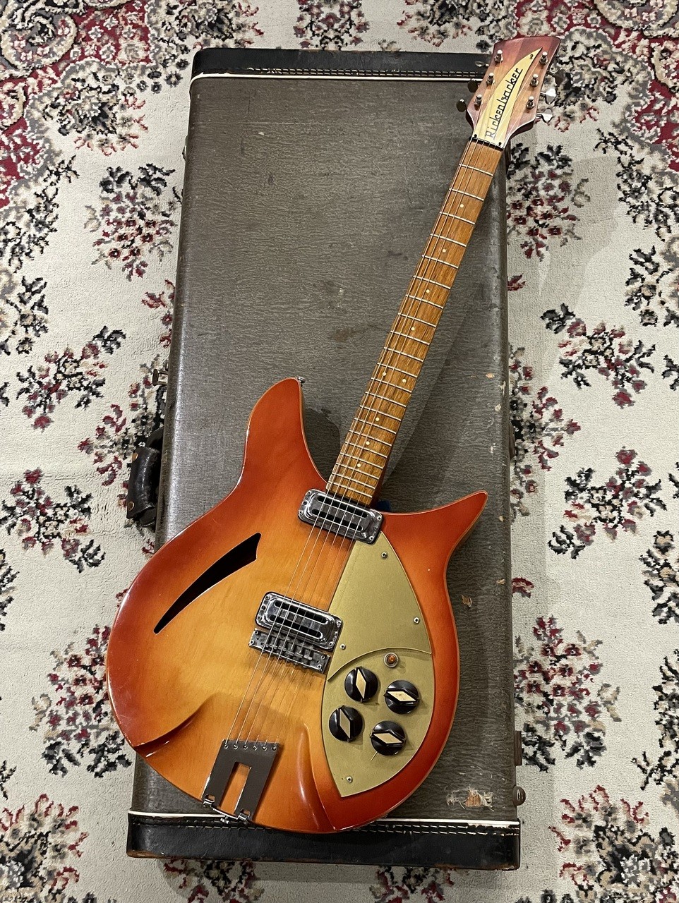 Rickenbacker Model 330 Capri -FIREGLO- Used Electric Guitar 1959