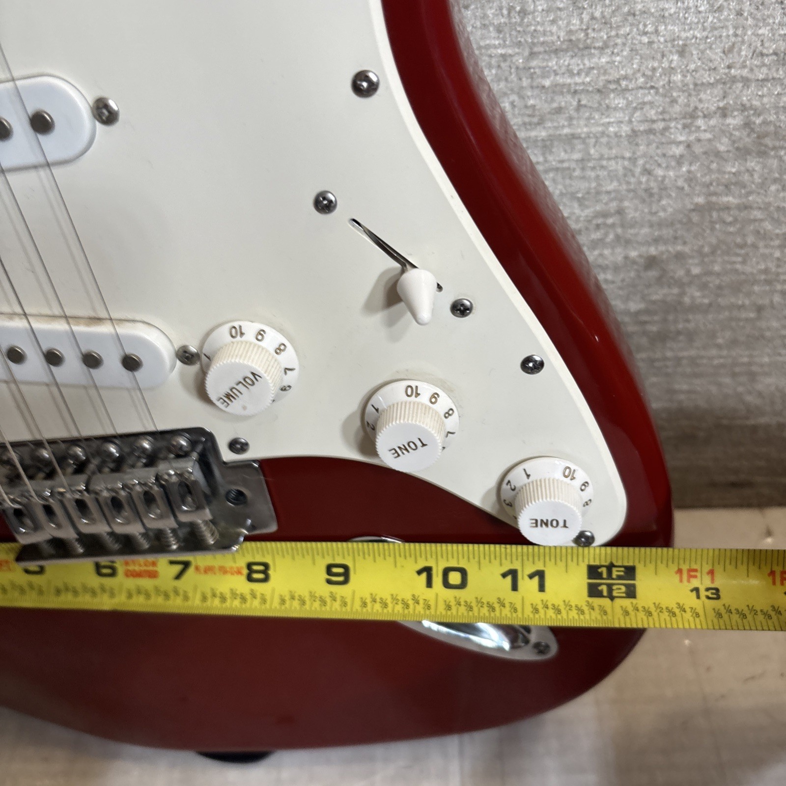 VTG California Stratocaster Style S-Type Burgundy Red Electric Guitar WORKS READ