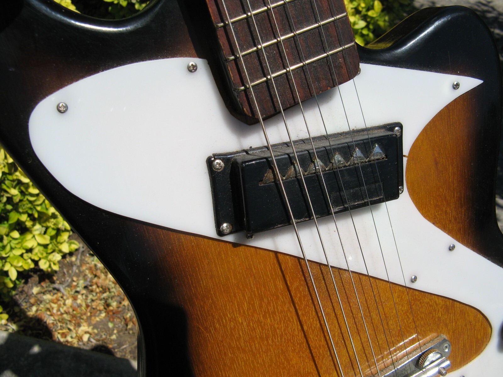 Rare Teisco Swish Zenon ES60 Vintage Electric Guitar With Pyramid Pickup Zen-On