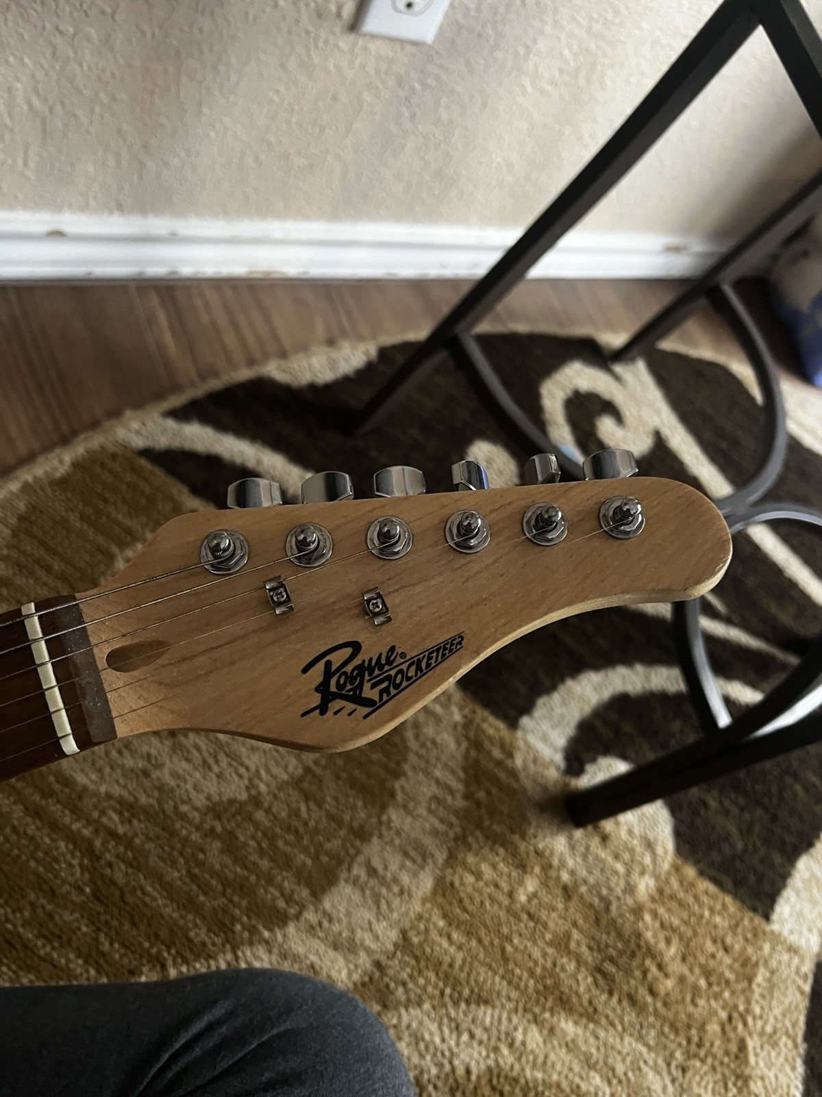Fender Rogue Rockstar Electric Guitar