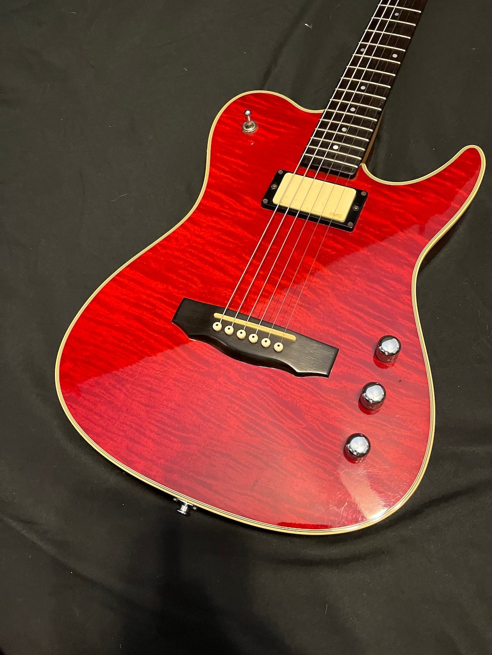 1994 Guild Crossroads CR01 Acoustic/Electric Guitar Red Flame Top #1 of 97 Made