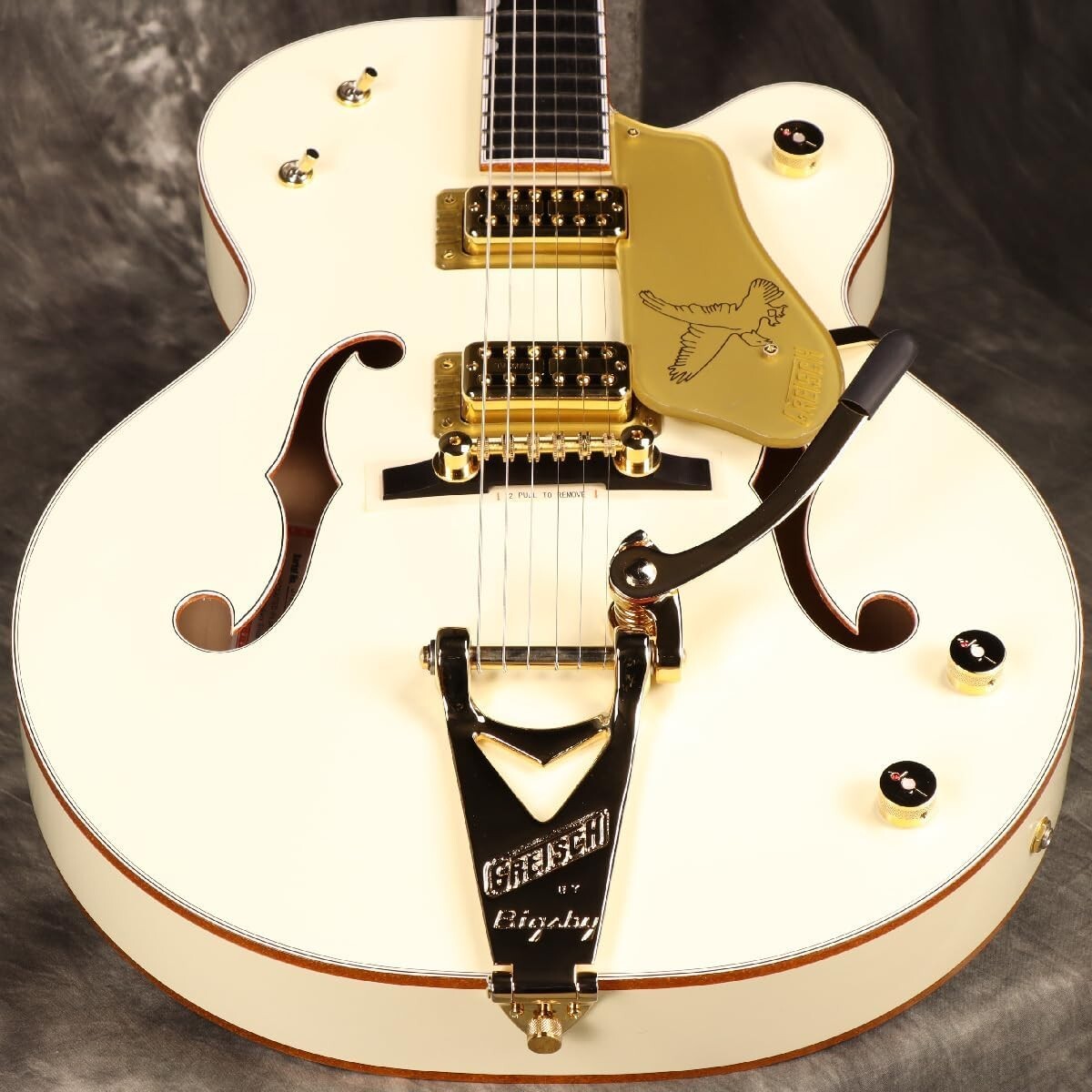GRETSCH G6136T-59 Vintage Select Edition ’59 Falcon w/Bgsby Vintage White