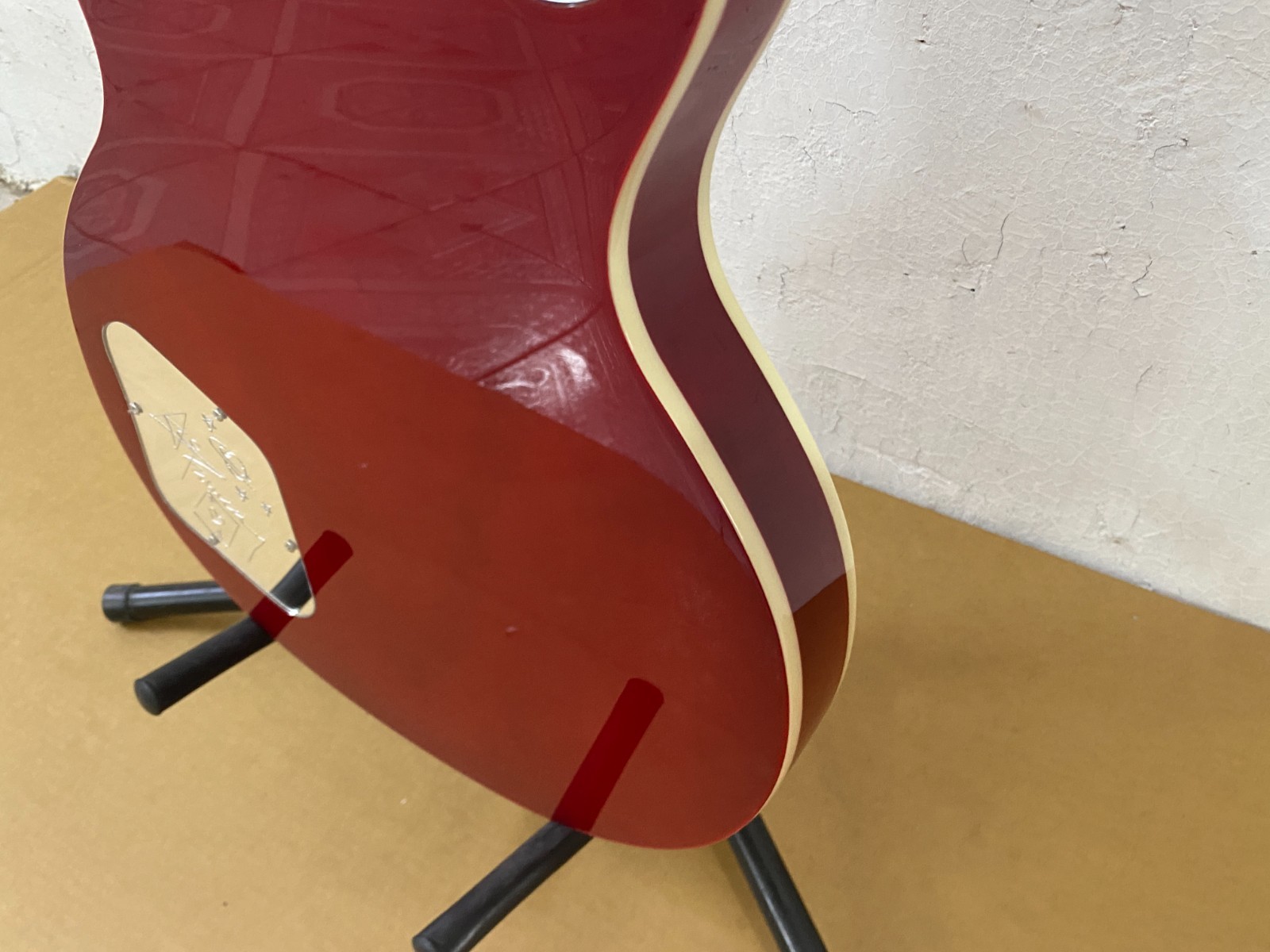 HOT SALE Electric Guitar Cherry Sunburst Maple Flame Top HHH Pickup US Warehouse