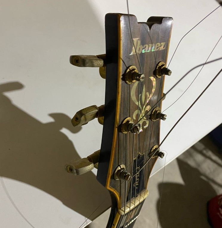 Ibanez Artist Series AR-305 AV 1980s Japan Vintage Electric Guitar RefNo 6792