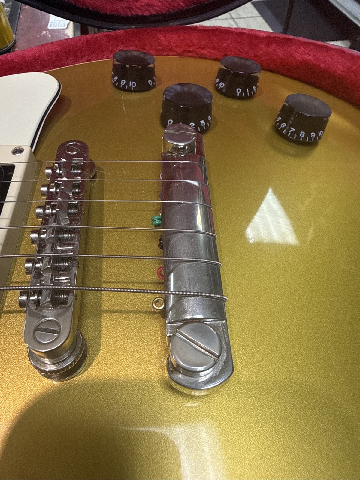 2021 Epiphone Slash Les Paul Gold Top original Hard Case￼