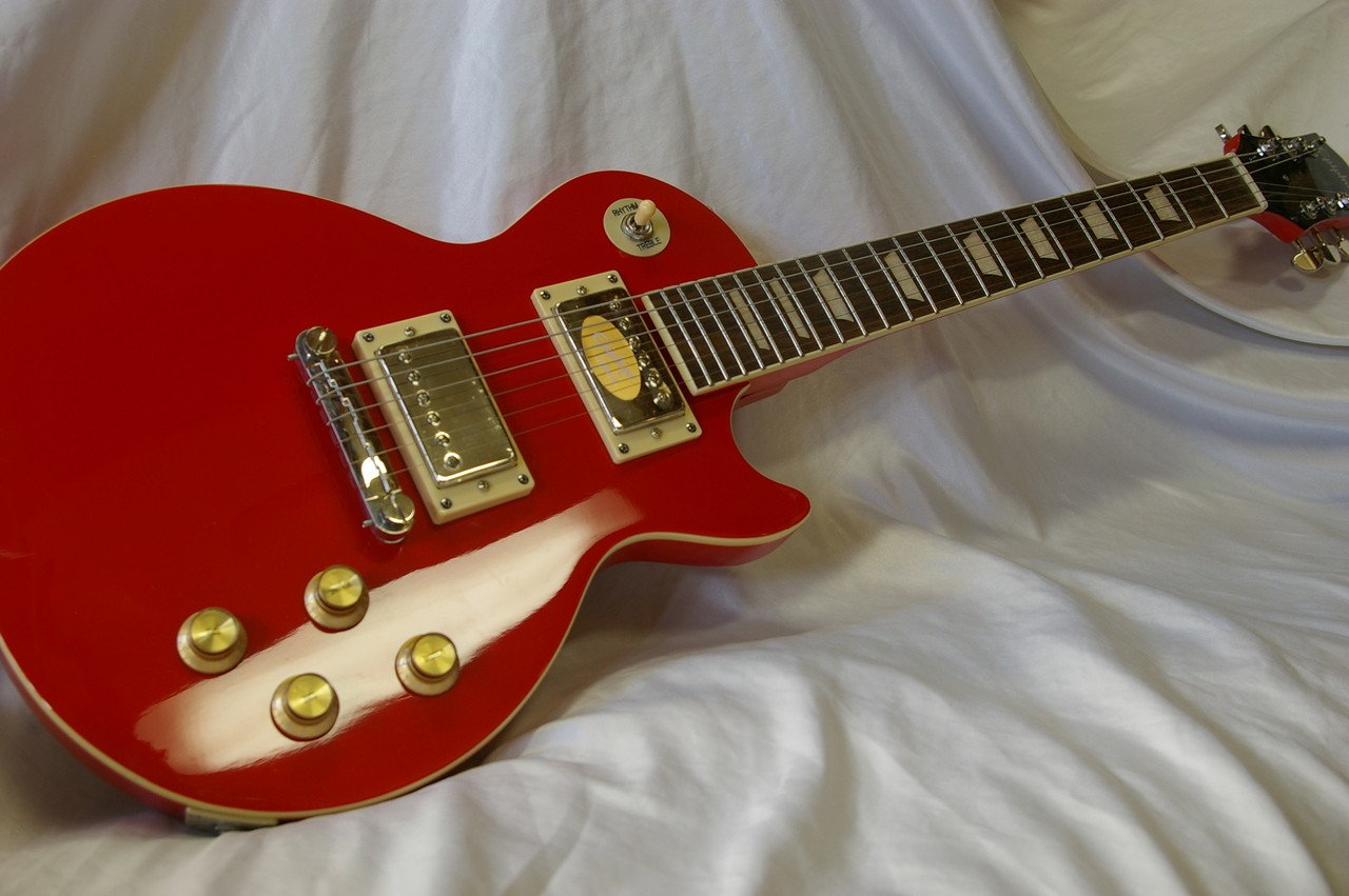 Epiphone Power Players Les Paul Lava Red Short Scale Electric Guitar