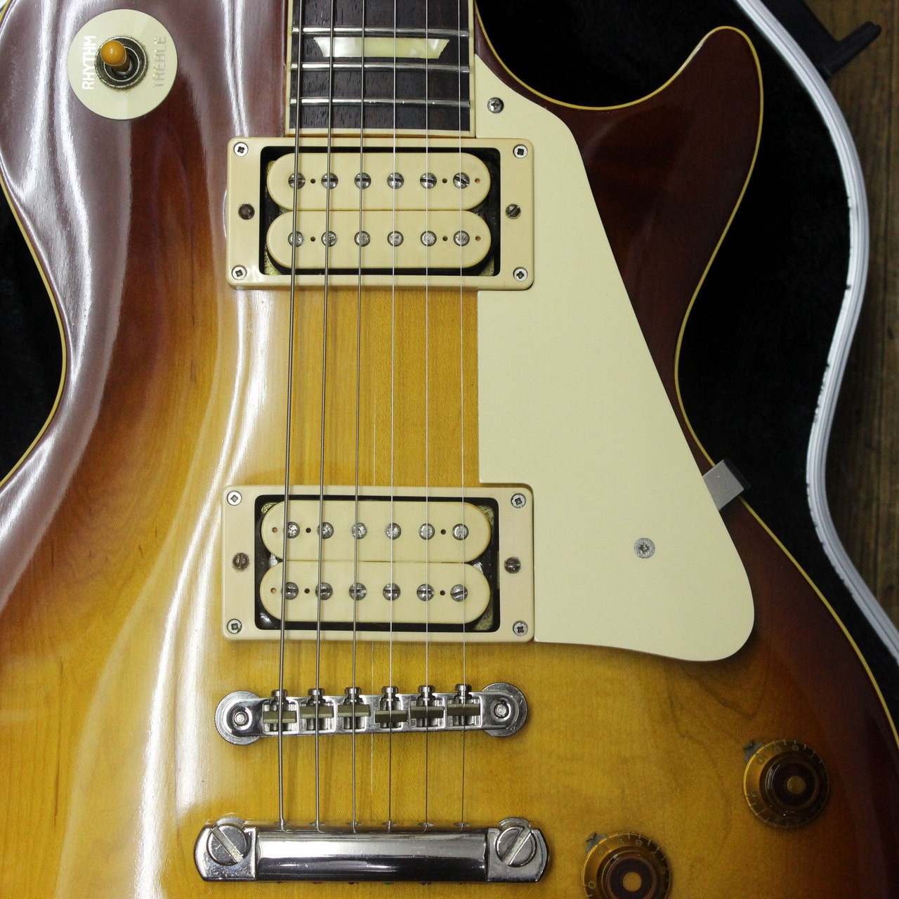 Love Rock LS100 Les Paul Type Electric Guitar 1981 Made in Japan