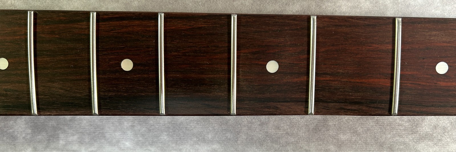 GTGloryTone™ J or P Bass Replacement Neck Roasted Maple/Rosewood Wide 1.75″ Nut