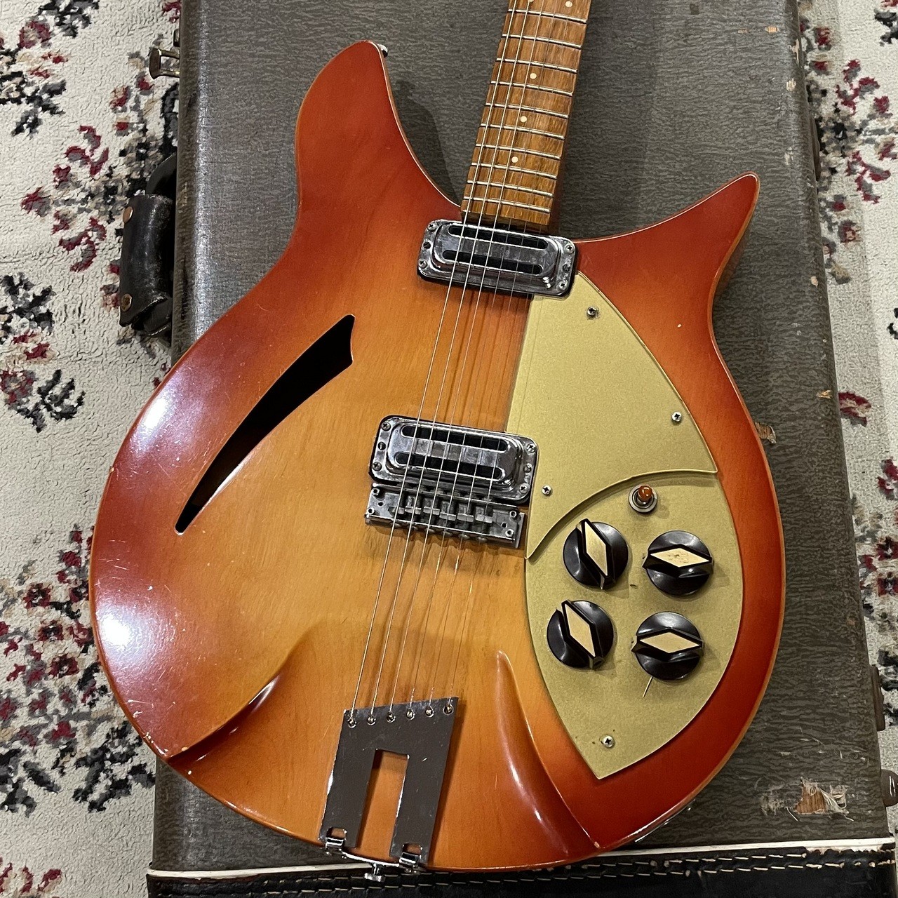 Rickenbacker Model 330 Capri -FIREGLO- Used Electric Guitar 1959