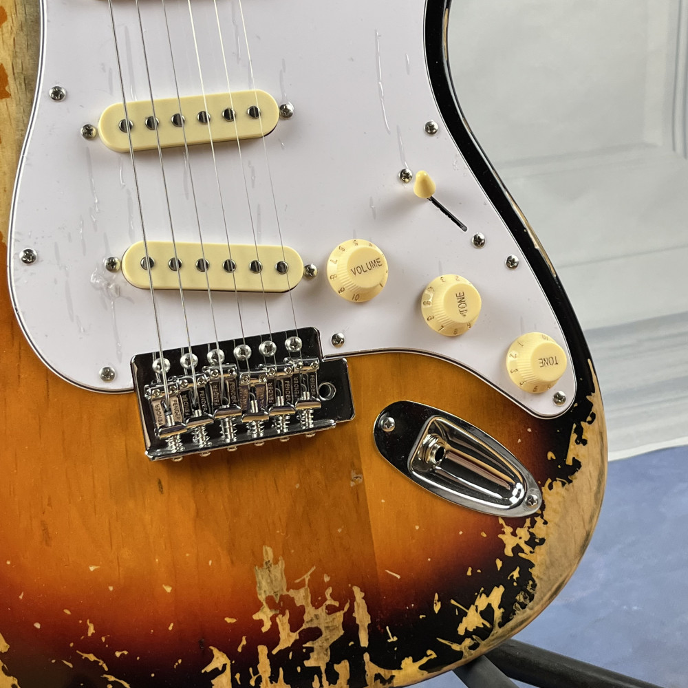 In stock Heavy Relics Sunburst Aged Electric Guitar Rosewood Fingerboard 21 fret