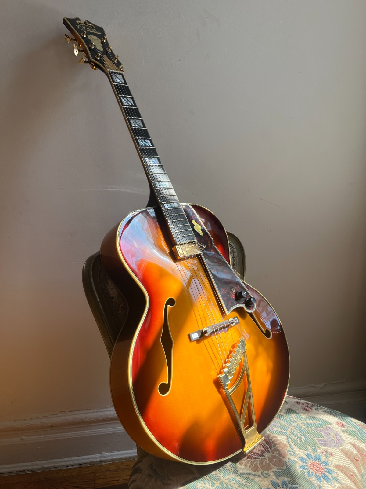 D’Angelico Excel Style B 2020 – Dark Iced Tea Burst