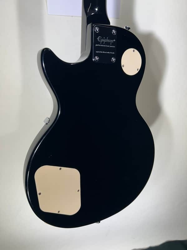 Epiphone Les Paul (LP100) in a Black Finish – In-House Adjusted