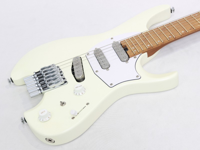 Ibanez ICHI10 Vintage White Matte Ichika Nito Signature Model with gig bag