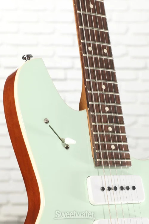 Reverend Kingbolt Air 390 Electric Guitar – Iconic Blue with Rosewood