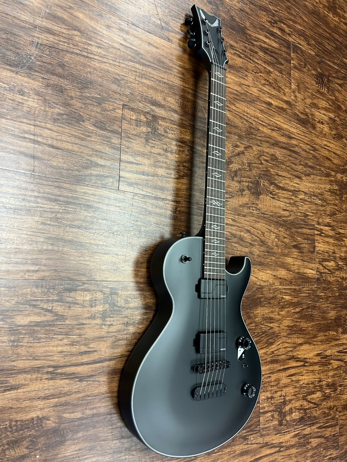 Dean Thoroughbred Select Guitar, Fluence, Black Satin w/ Ernie Ball Pack+Gig Bag
