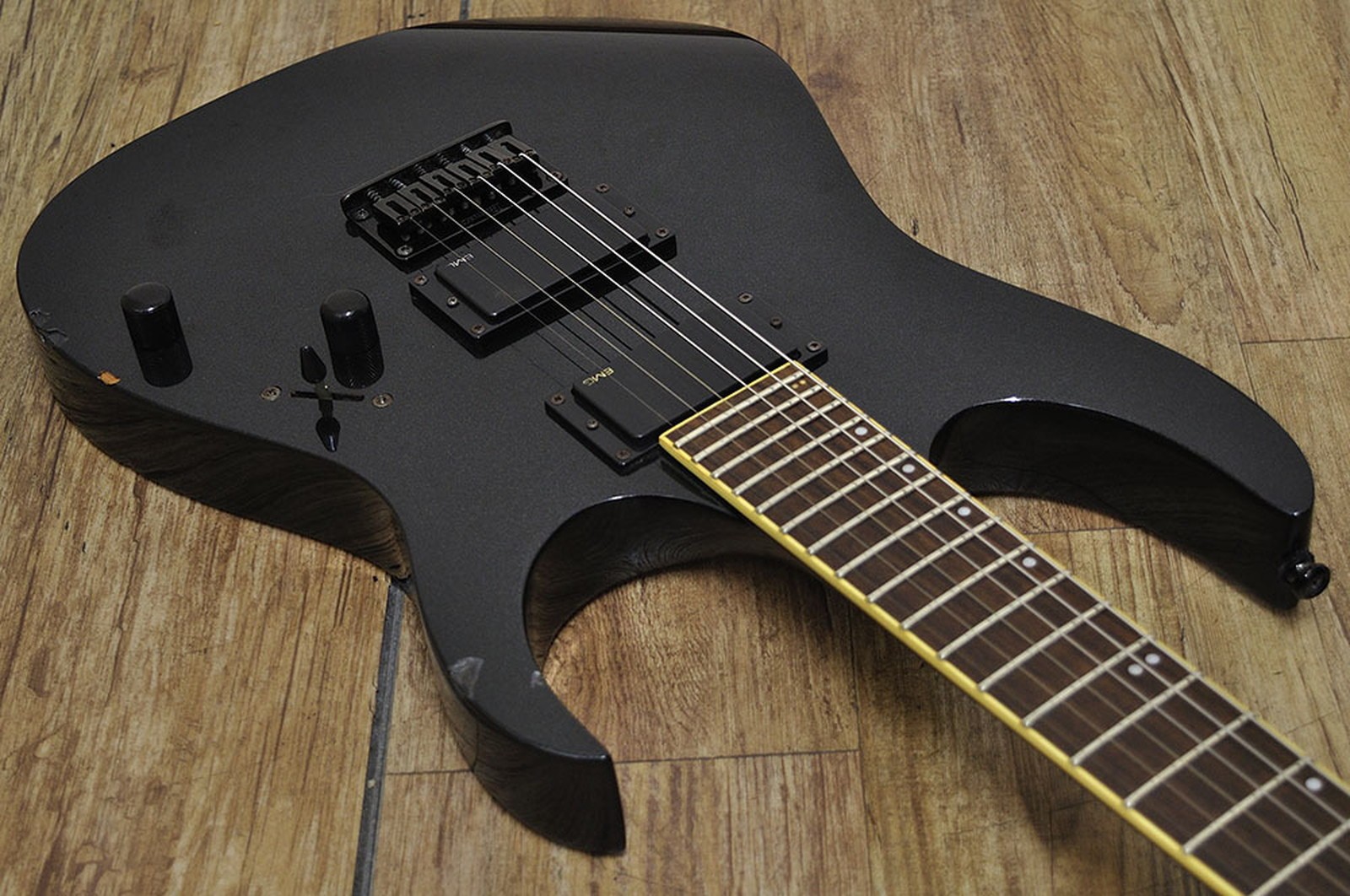 Ibanez RGT6EXFX2 Used Mahogany Body Maple+Walnut Neck Rosewood FB Iron Pewter