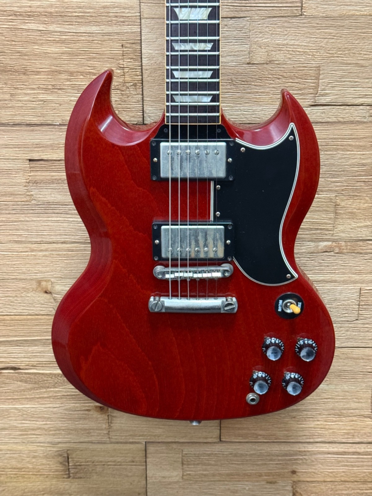 Gibson Custom Shop ’62 SG Standard Reissue VOS – 2006 -7lbs 3oz w/OHSC