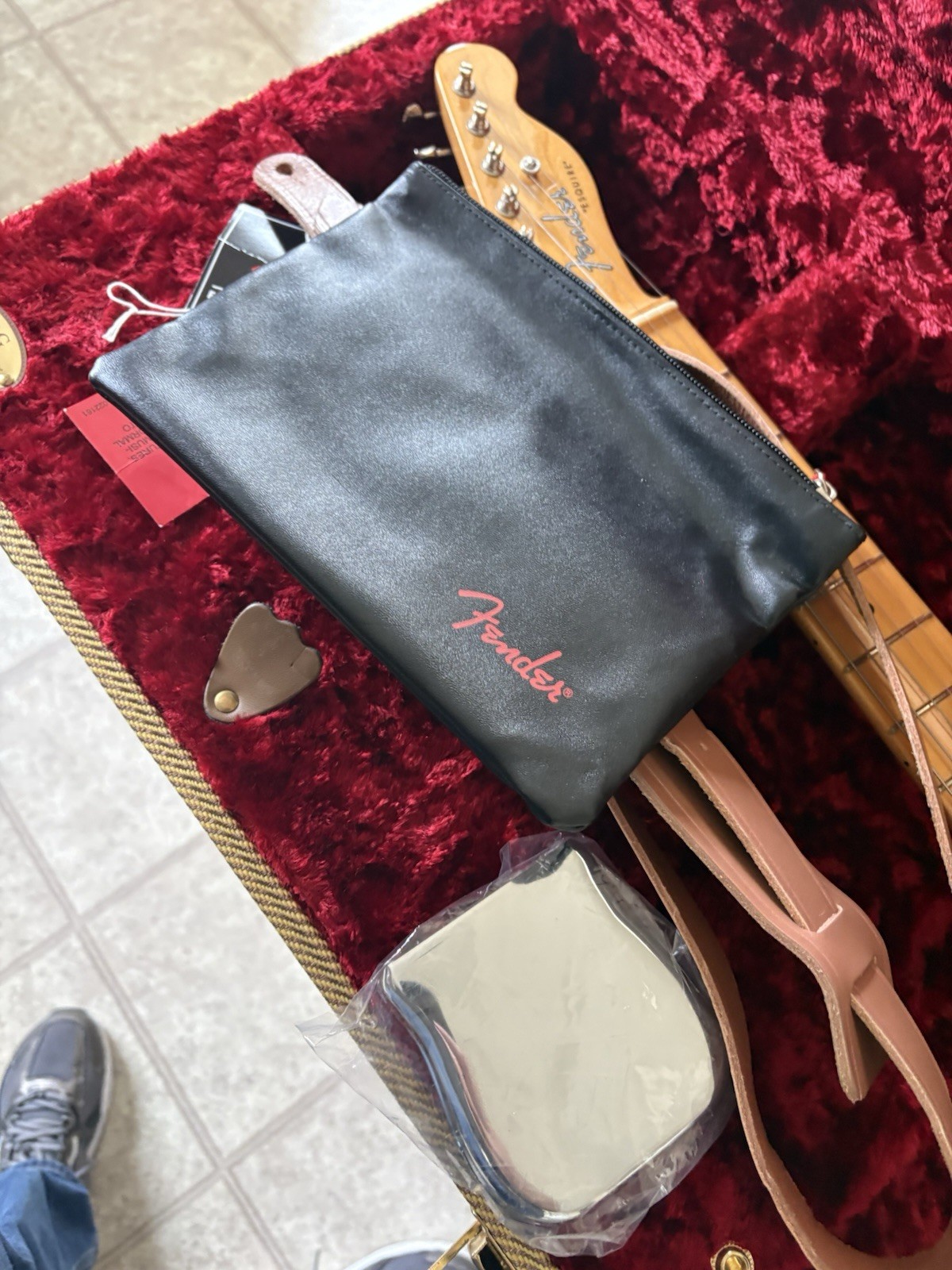 fender 70th anniversary esquire With Certificate And More