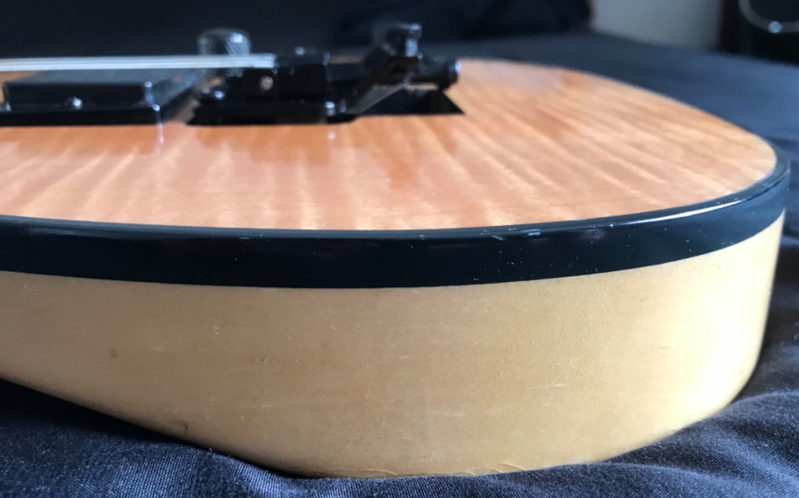 High-Performance Godin Redline III 2010 – Rarely Seen – Gorgeous Natural Maple F