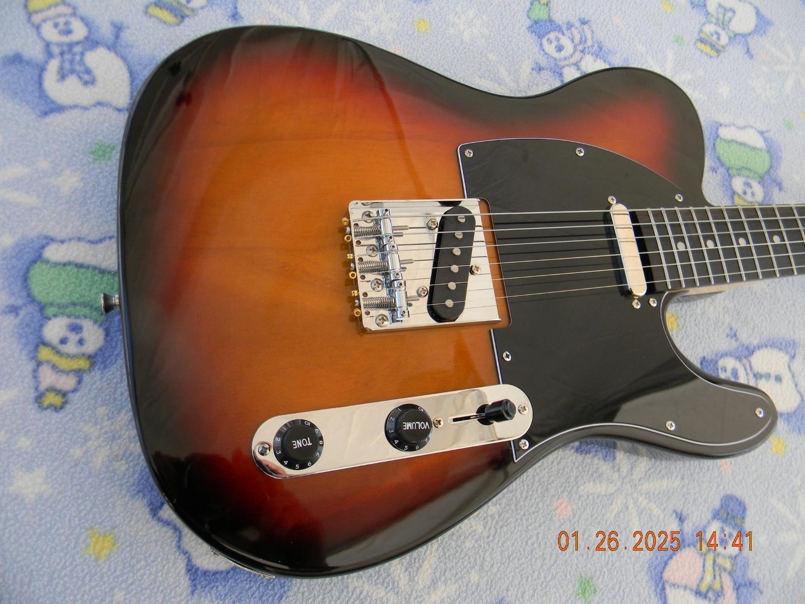 Indio/Aftermarket “Custom Shack” Tele , Alnico 5 Pickups, Capactor Upgrade, 6lbs