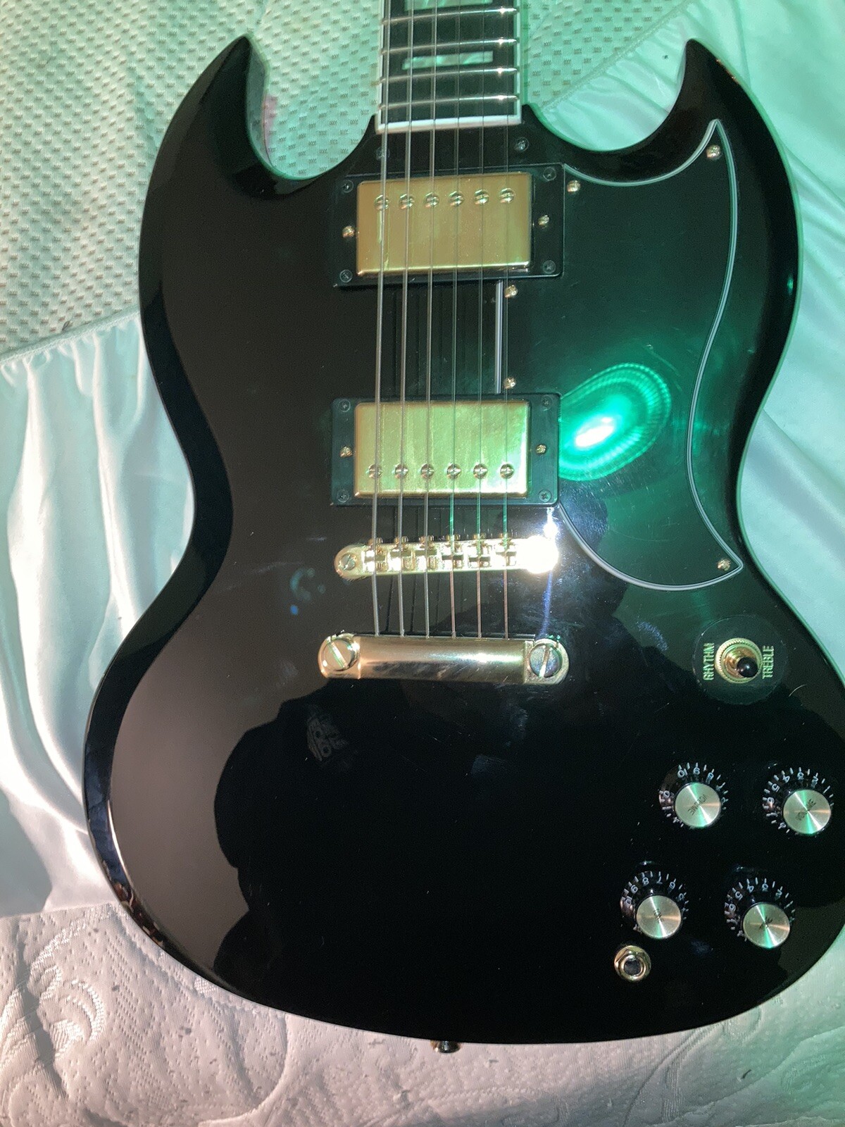 epiphone sg custom, Ebony And Golden Hardware