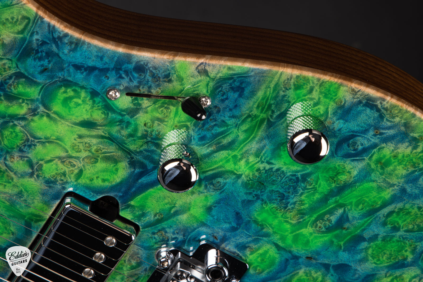 Suhr Modern Roasted Burl Maple – Trans Algae#88349