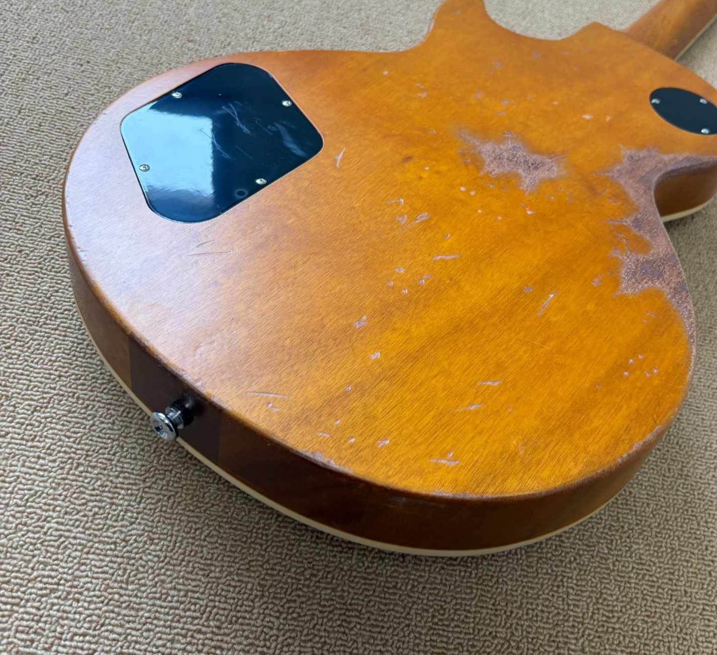Gold LP Style Electric Guitar Rosewood Fingerboard Cream Pickguard Chrome Part